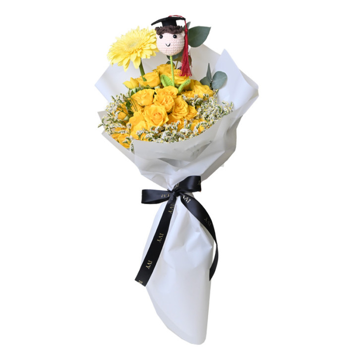 Graduation Kids Bouquet Boy L