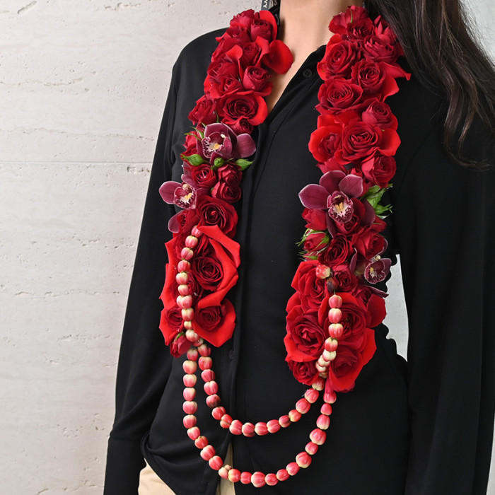 Garland Red