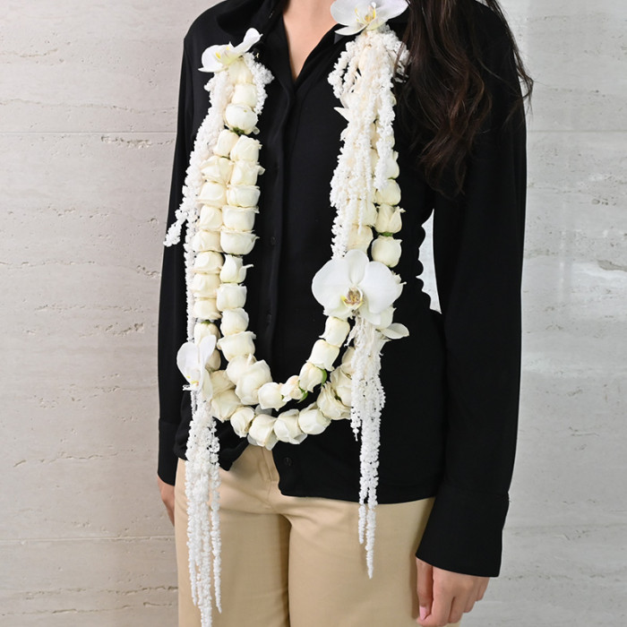 Garland White Amaranthus