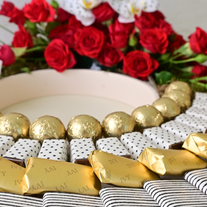 Decadence Hoop Tray