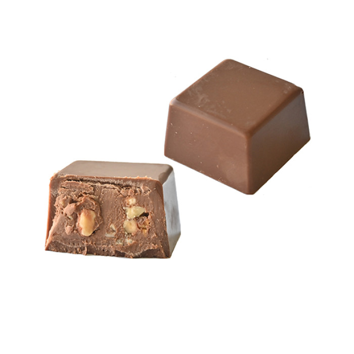 Praline Nuts by KG