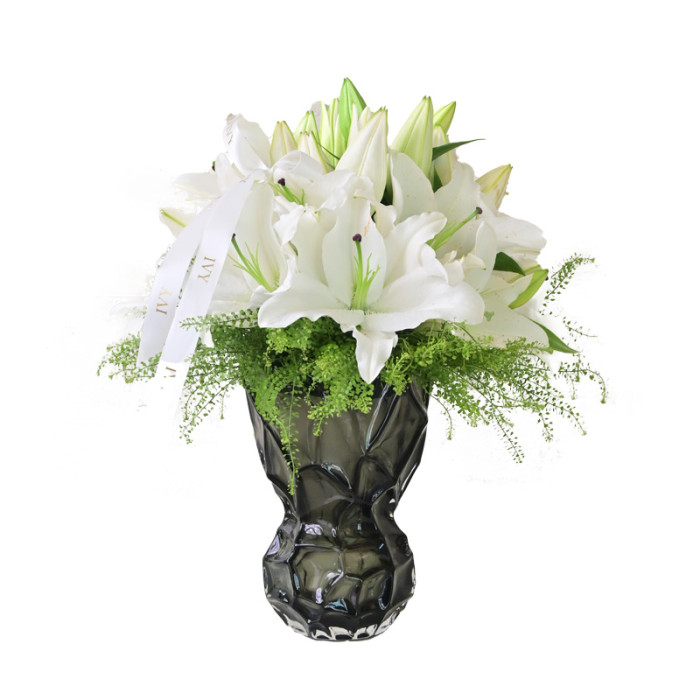 Lilies Grace