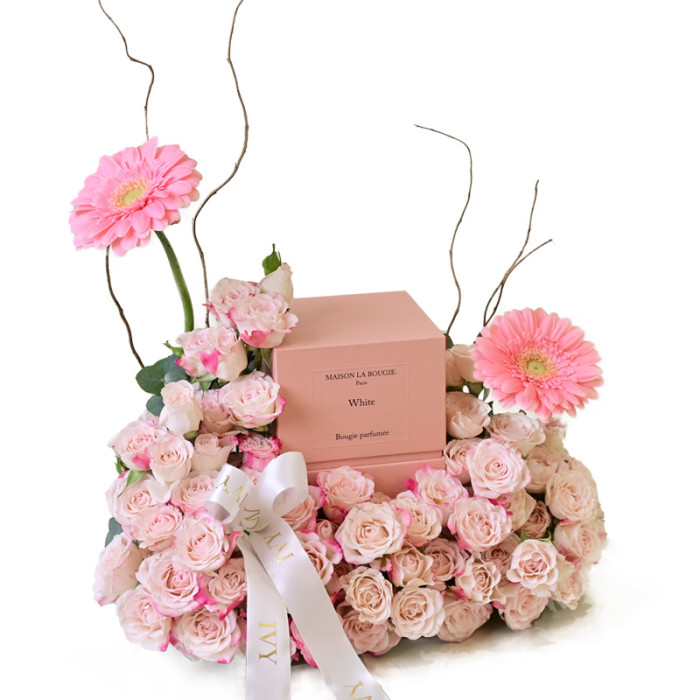 Ame Floral Candle