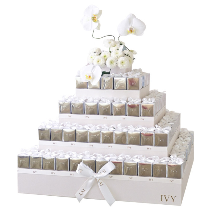 Signature Cubes Tower Silver
