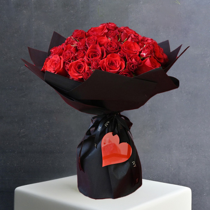 Valentine's 50 Roses